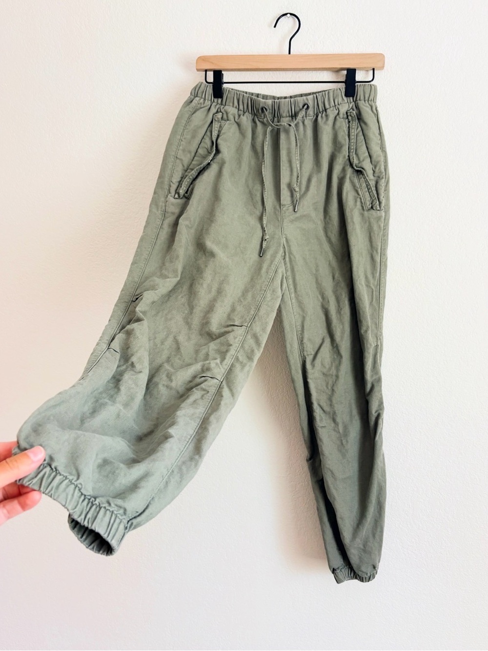 Gap Mid-Rise Twill Linen Green Jogger Pants